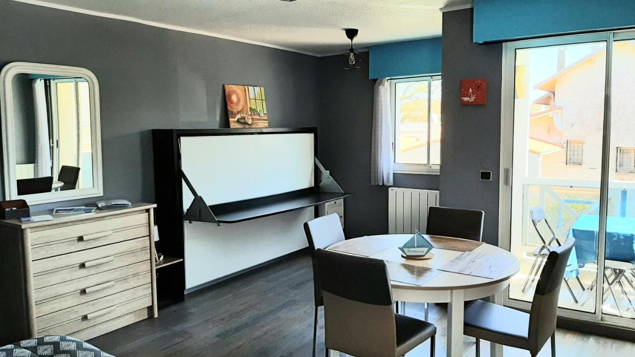 Le Petit Bleu De Didonne 28M2 150 M De La Plage Avec Balcon Saint-Georges-de-Didonne Luaran gambar